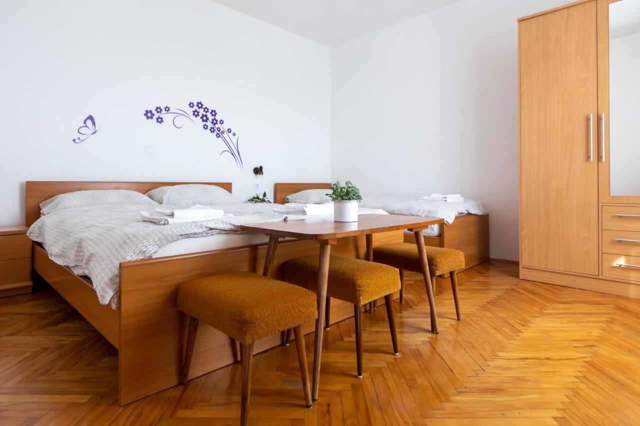 Apartments And Rooms Jeselnik Portoroz Bagian luar foto