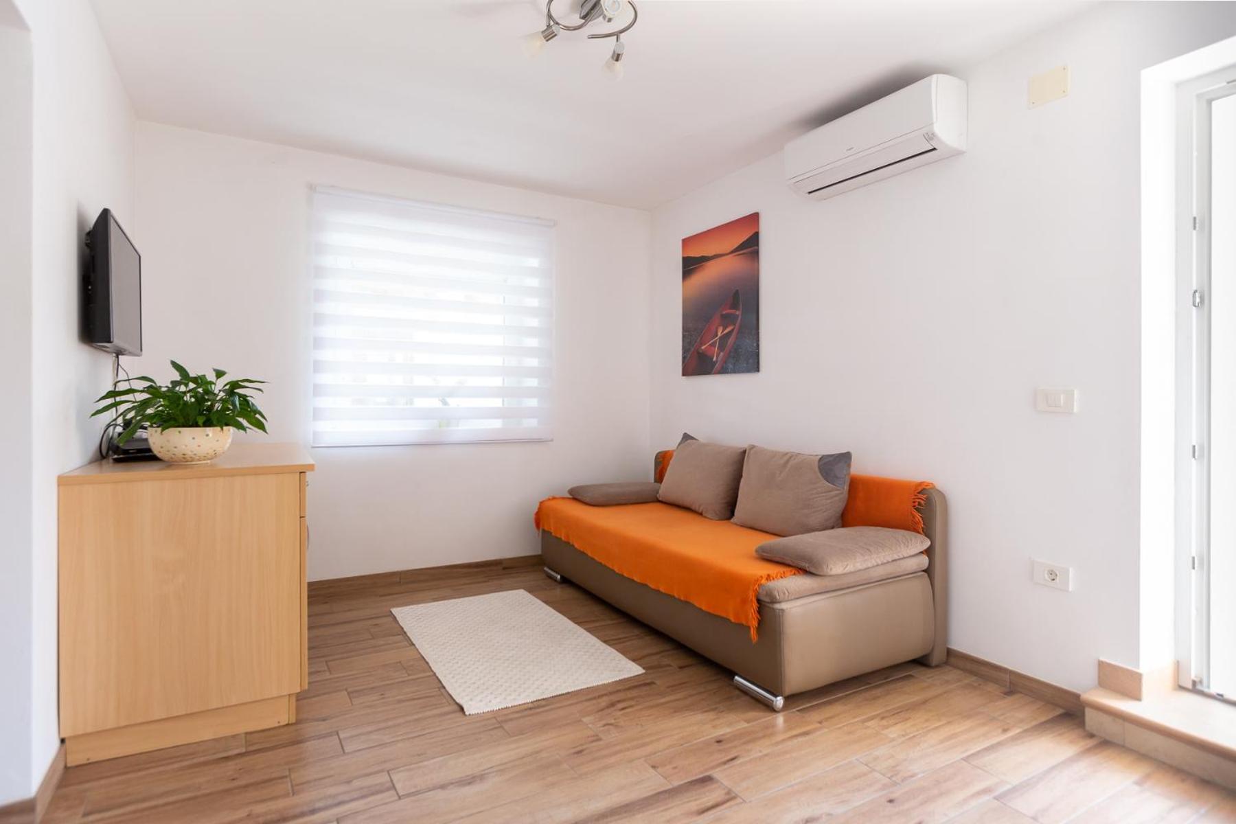 Apartments And Rooms Jeselnik Portoroz Bagian luar foto
