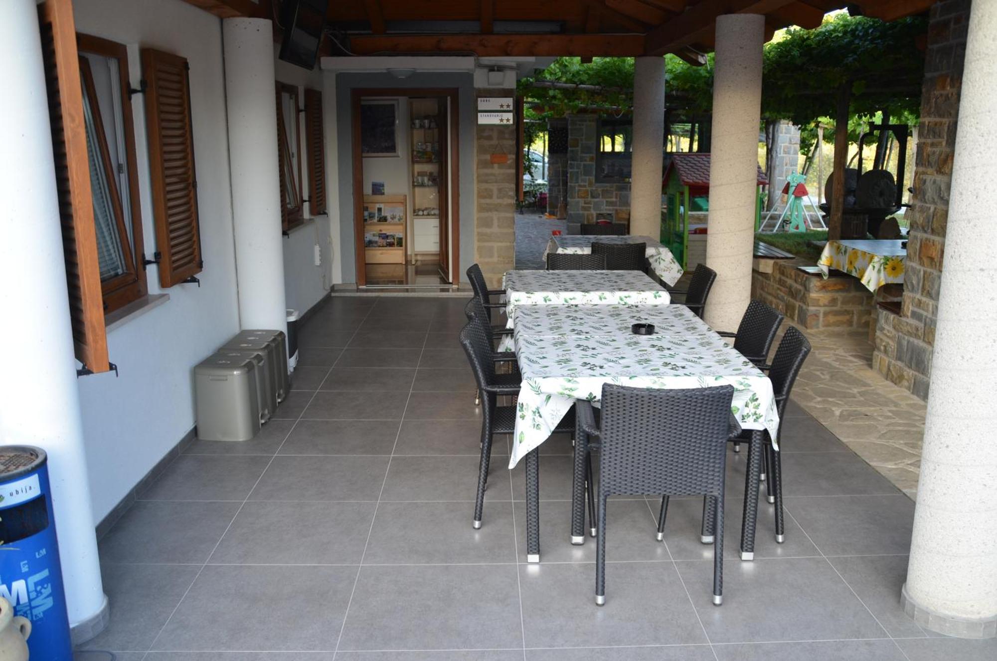 Apartments And Rooms Jeselnik Portoroz Bagian luar foto