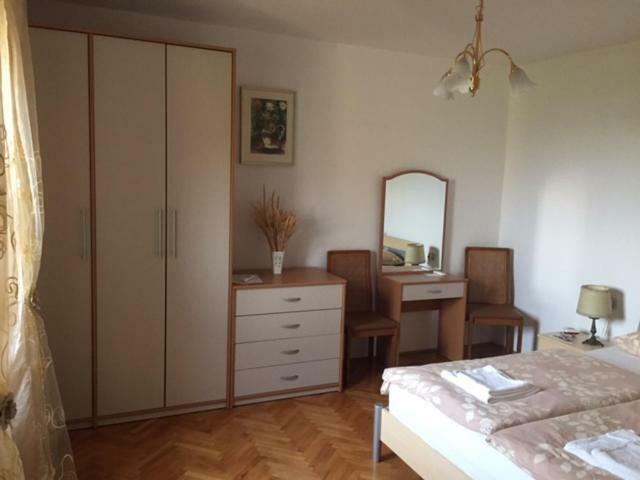 Apartments And Rooms Jeselnik Portoroz Bagian luar foto