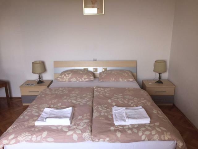Apartments And Rooms Jeselnik Portoroz Bagian luar foto